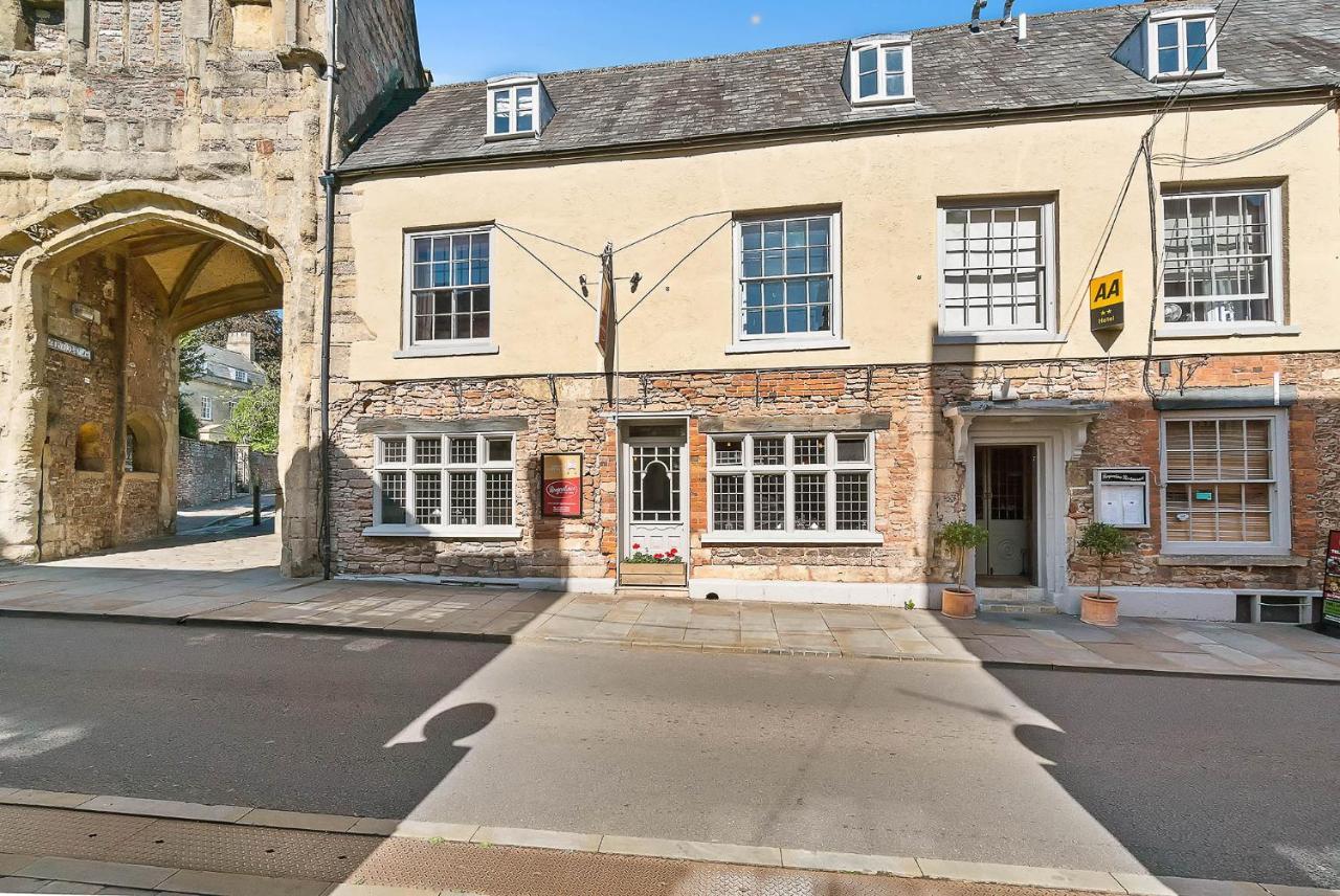 Hotel The Ancient Gatehouse & Rugantino Restaurant Wells Exterior foto